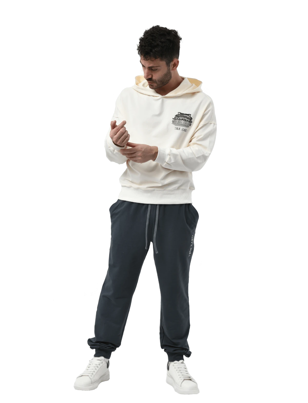 Հուդի տղամարդու/S33_3428.webp